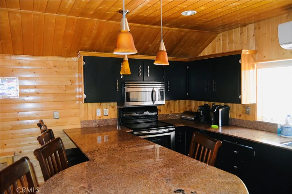 39656 Red Bud Bass Lake, CA 93604