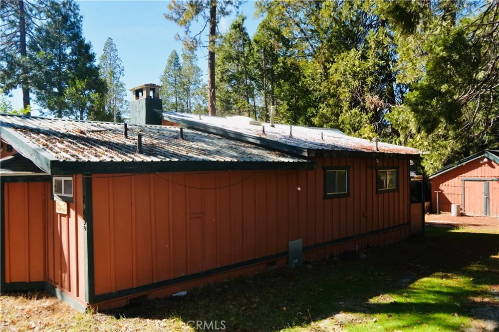 39656 Red Bud Bass Lake, CA 93604