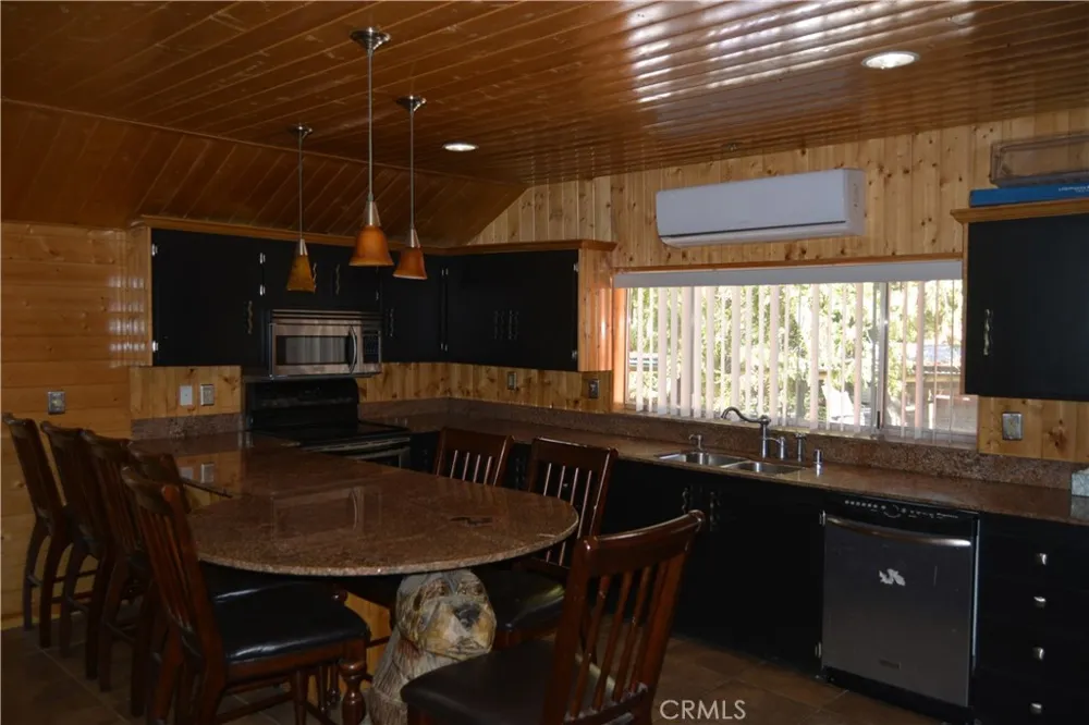 39656 Red Bud Bass Lake, CA 93604