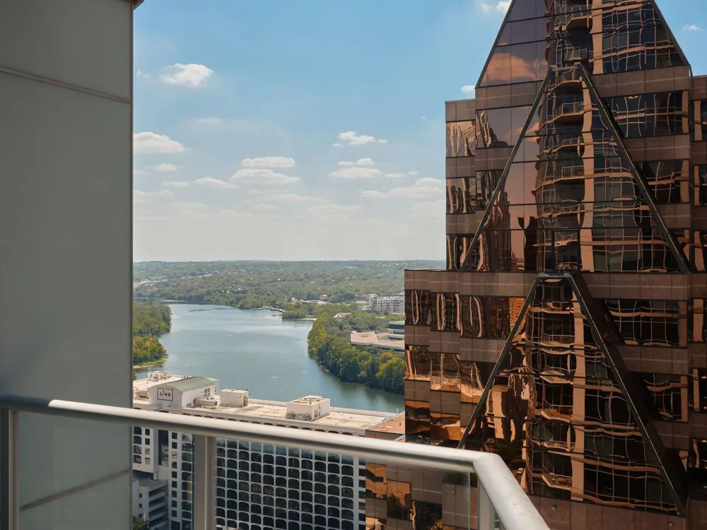 200 Congress Avenue #23C Austin, TX 78701