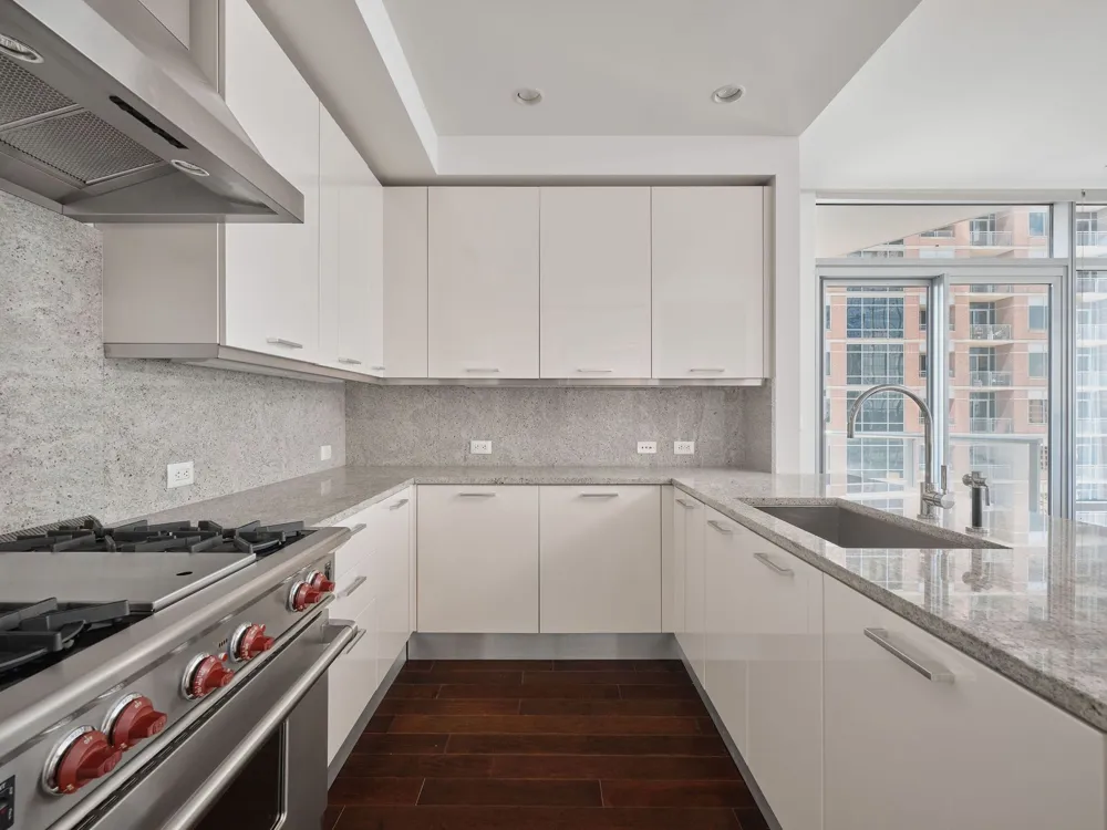 200 Congress Avenue #23C Austin, TX 78701