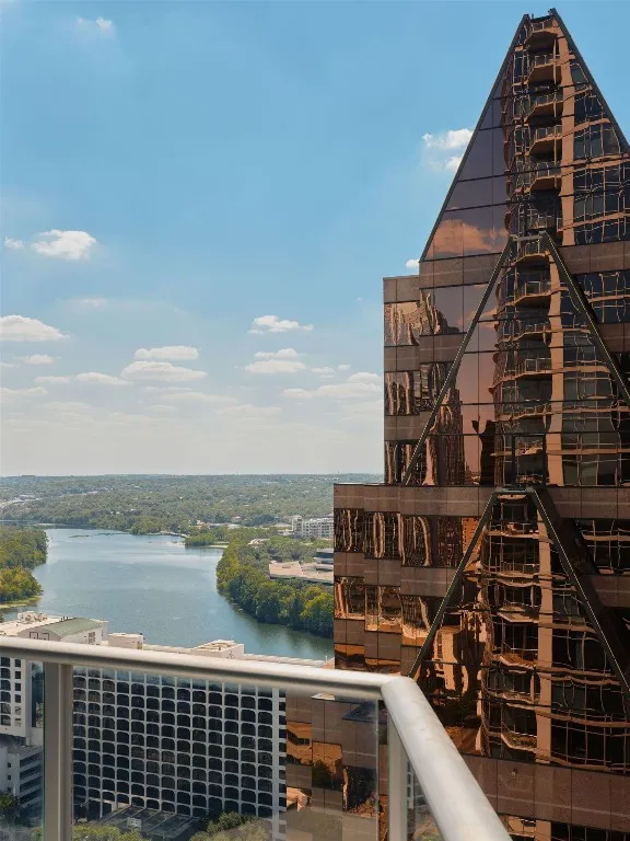 200 Congress Avenue #23C Austin, TX 78701