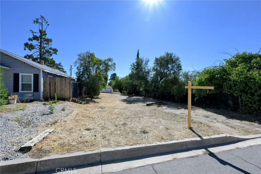 35225 Acacia Avenue Yucaipa, CA 92399
