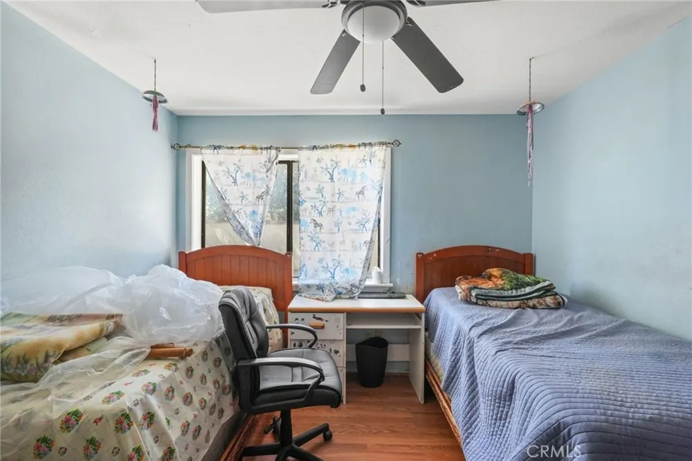 9555 E Avenue T14 Littlerock, CA 93543