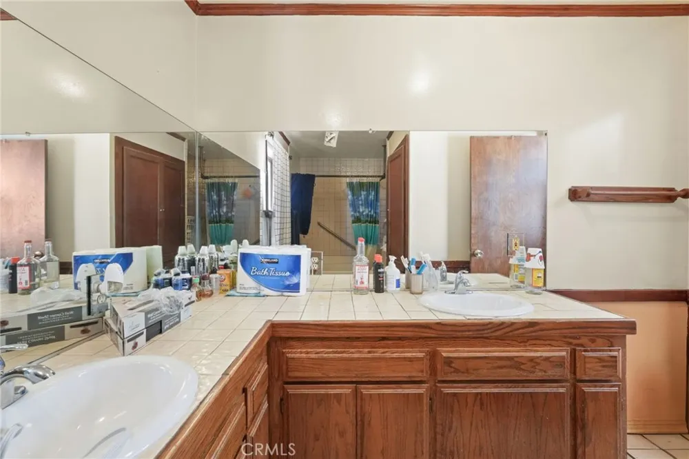 9555 E Avenue T14 Littlerock, CA 93543