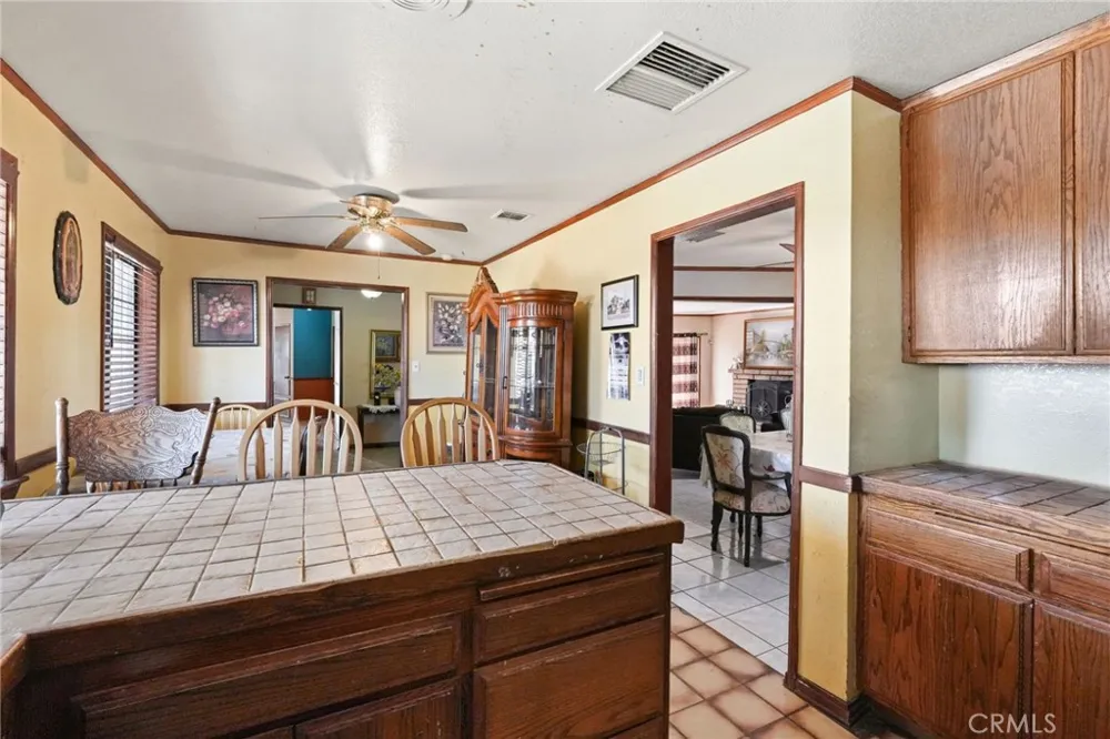 9555 E Avenue T14 Littlerock, CA 93543