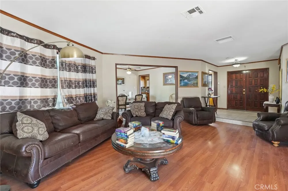 9555 E Avenue T14 Littlerock, CA 93543