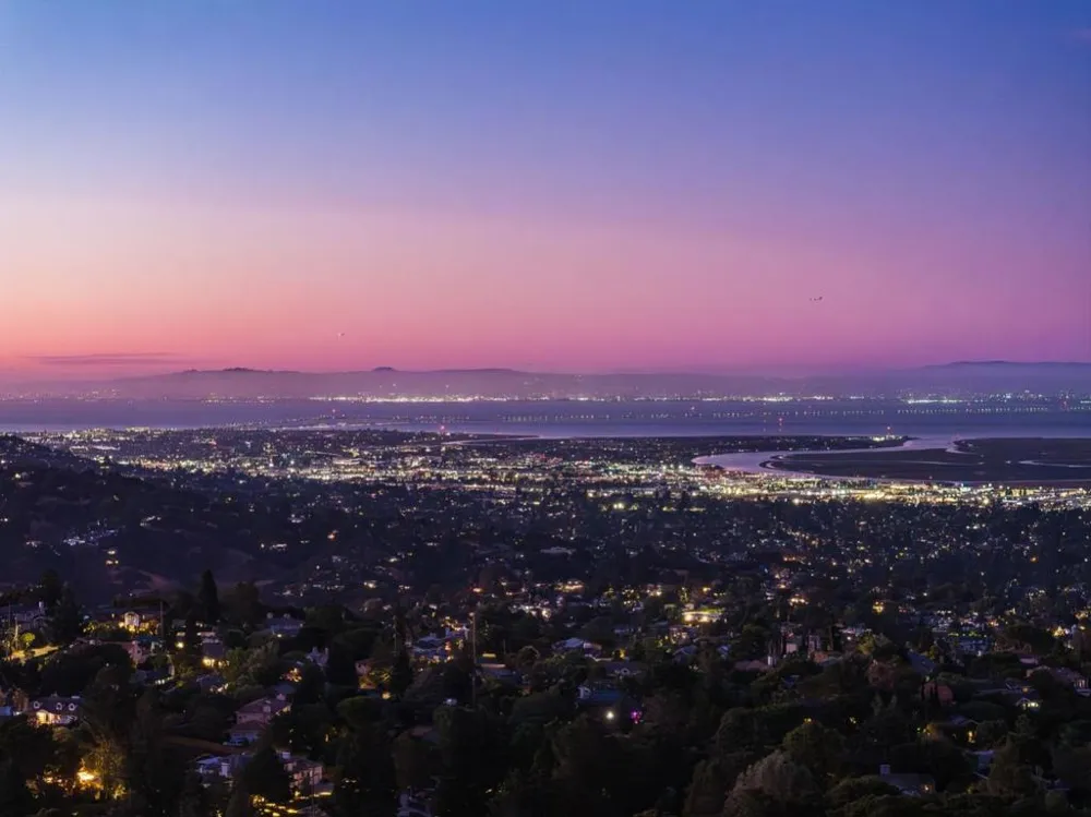 West California Way Redwood City, CA 94062