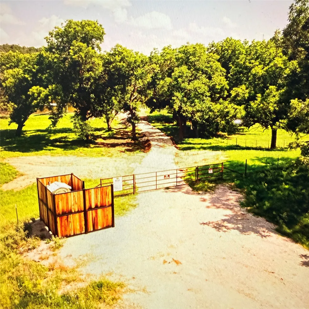 125 Long View Mineral Wells, TX 76067
