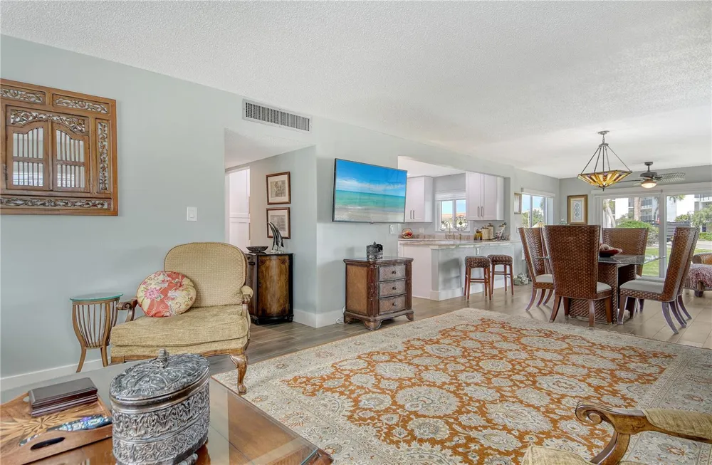 4780 GULF OF MEXICO DR. VILLA 5 Longboat Key, FL 34228