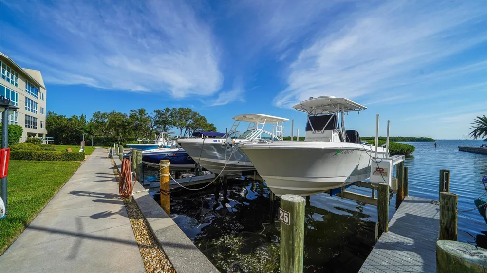 4780 GULF OF MEXICO DR. VILLA 5 Longboat Key, FL 34228