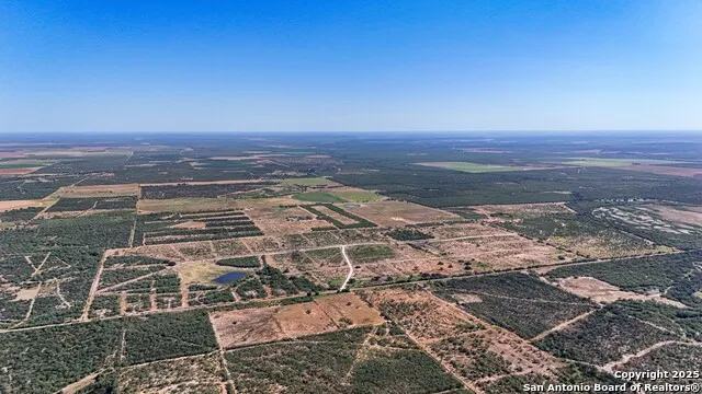 LOT 24 County Road 2500 Bigfoot, TX 78005