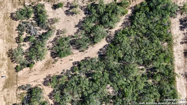 LOT 24 County Road 2500 Bigfoot, TX 78005