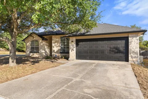 305 Plumbago Drive