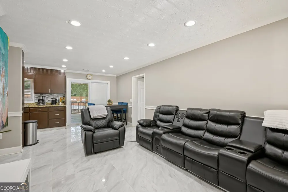 5950 Springview DR Forest Park, GA 30297