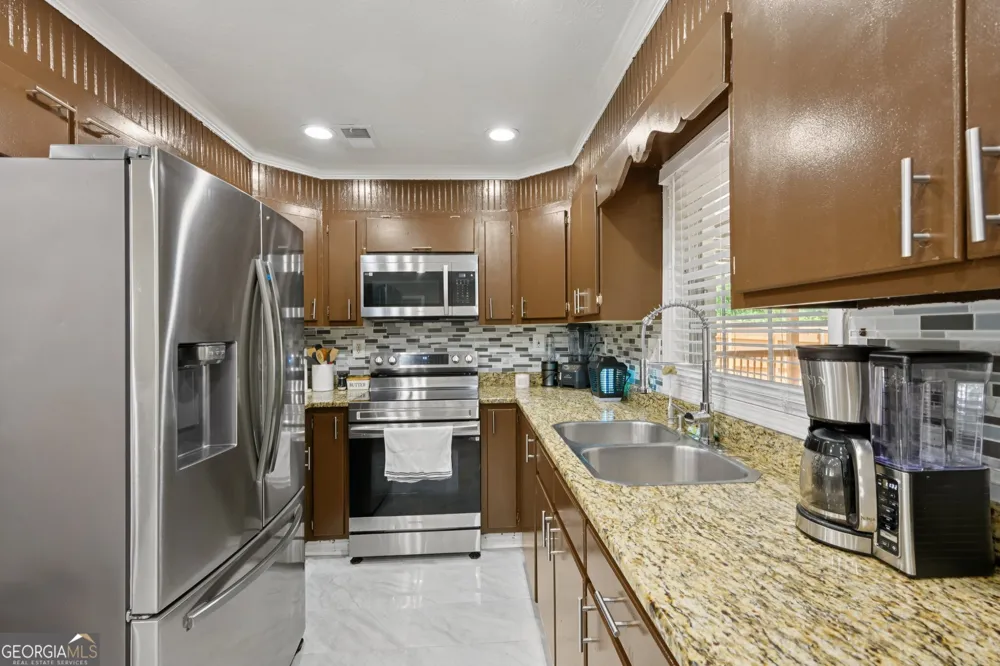 5950 Springview DR Forest Park, GA 30297