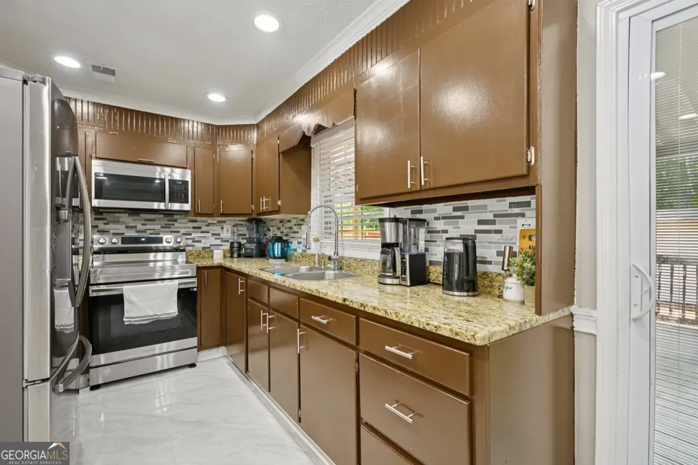 5950 Springview DR Forest Park, GA 30297