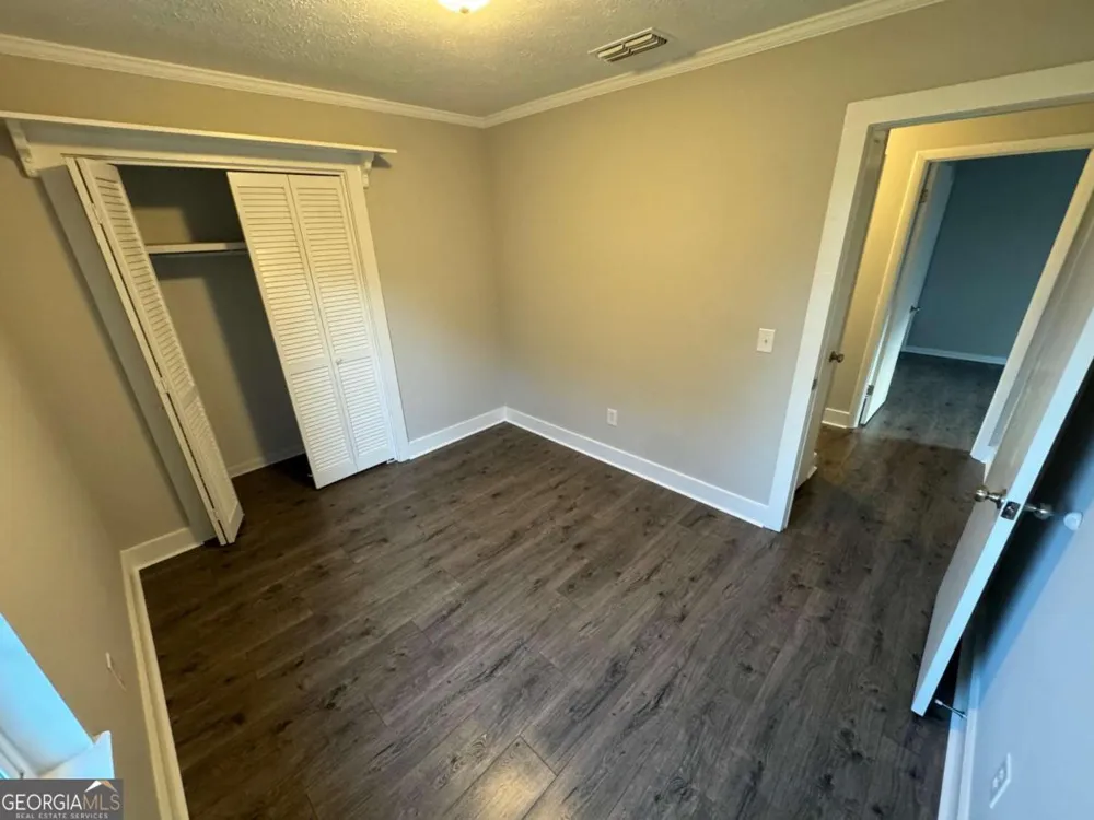 1621 Meadowood DR Waycross, GA 31503