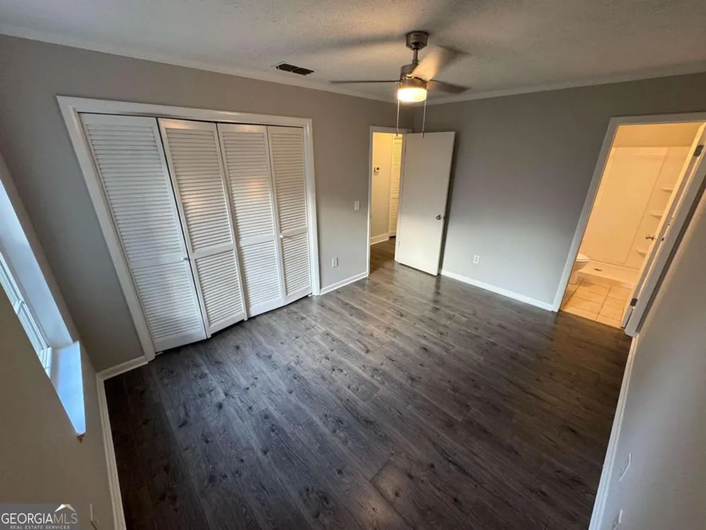 1621 Meadowood DR Waycross, GA 31503