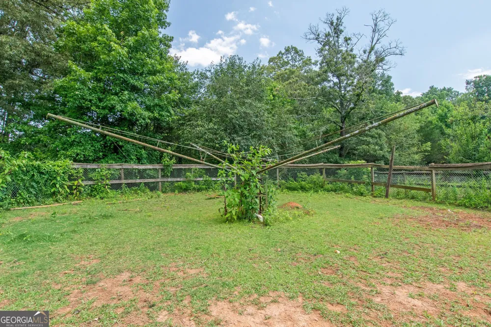 1358 W 5 HWY Roopville, GA 30170