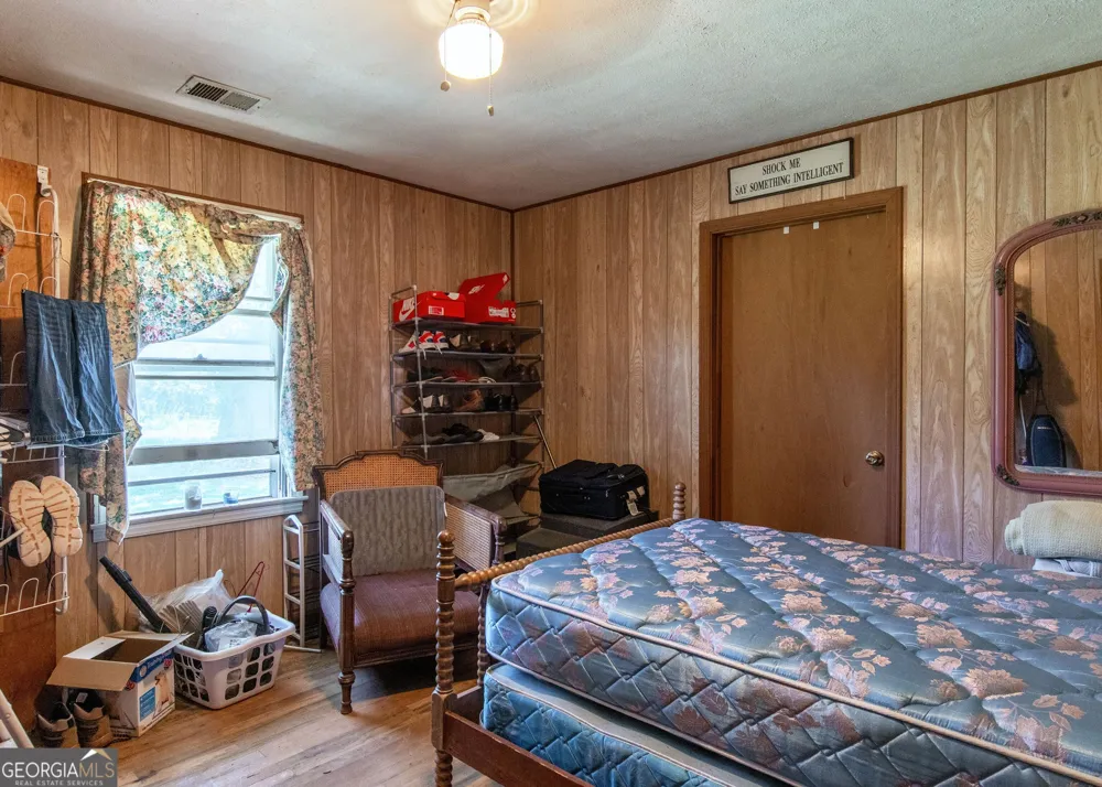 1358 W 5 HWY Roopville, GA 30170