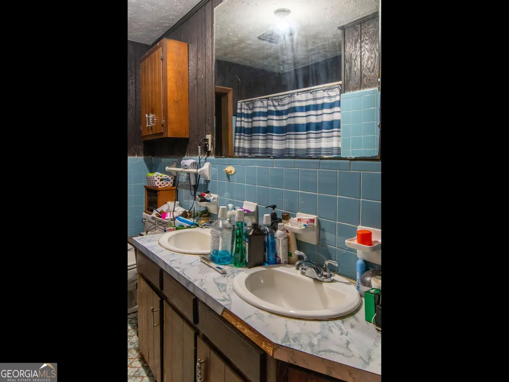 1358 W 5 HWY Roopville, GA 30170