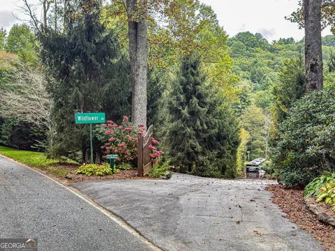 19 W. Highlands WAY