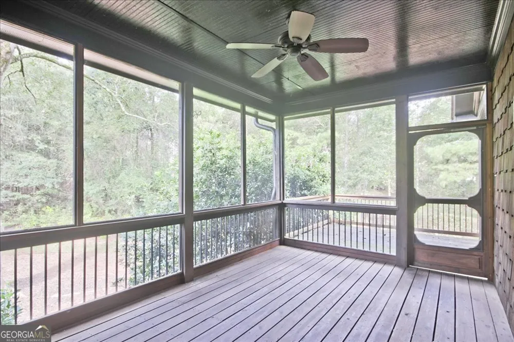 194 Edgewater TRL S Toccoa, GA 30577