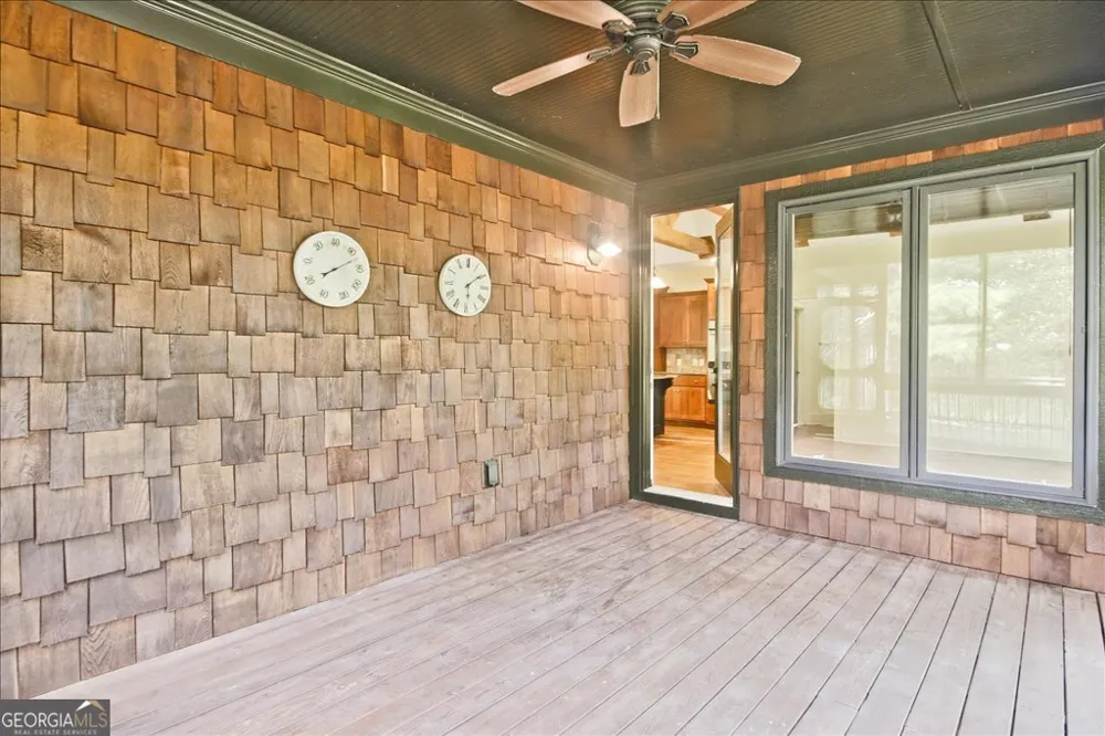 194 Edgewater TRL S Toccoa, GA 30577