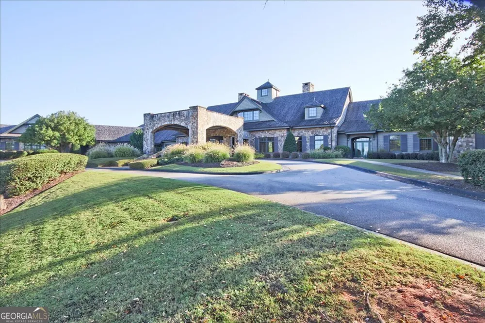 194 Edgewater TRL S Toccoa, GA 30577