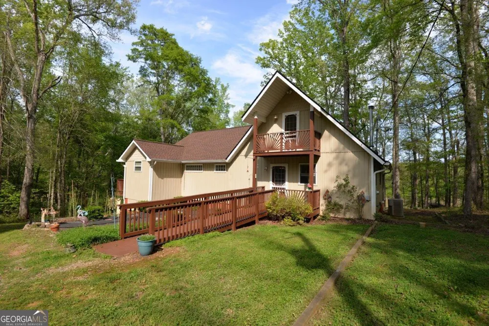 304 Anchor Pointe DR Eatonton, GA 31024