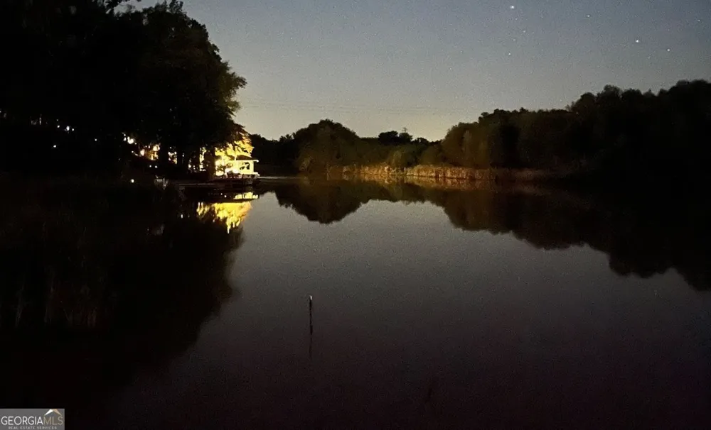 304 Anchor Pointe DR Eatonton, GA 31024
