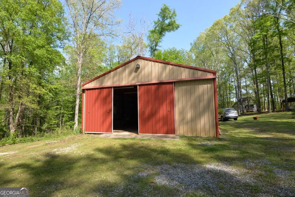 304 Anchor Pointe DR Eatonton, GA 31024