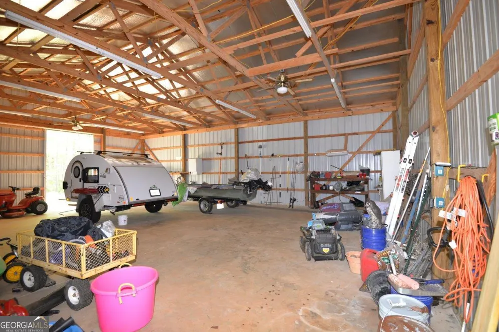 304 Anchor Pointe DR Eatonton, GA 31024