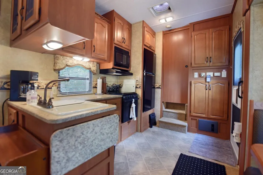 163 Moccasin LN Blairsville, GA 30512