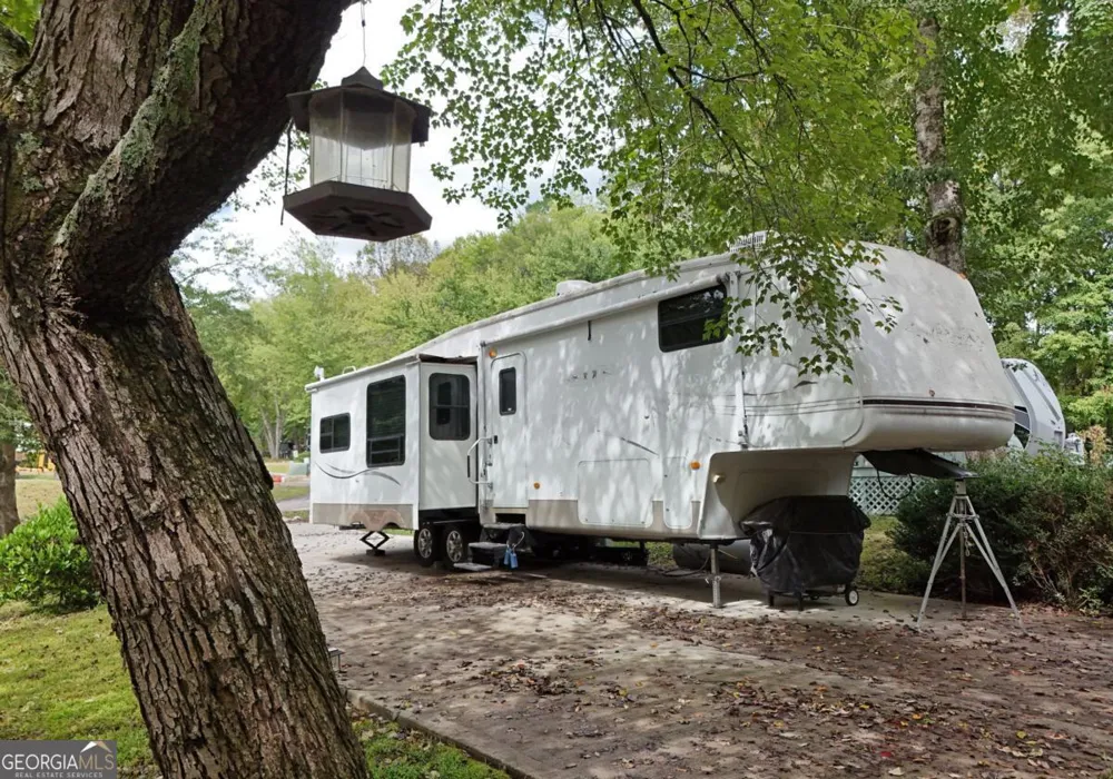 163 Moccasin LN Blairsville, GA 30512