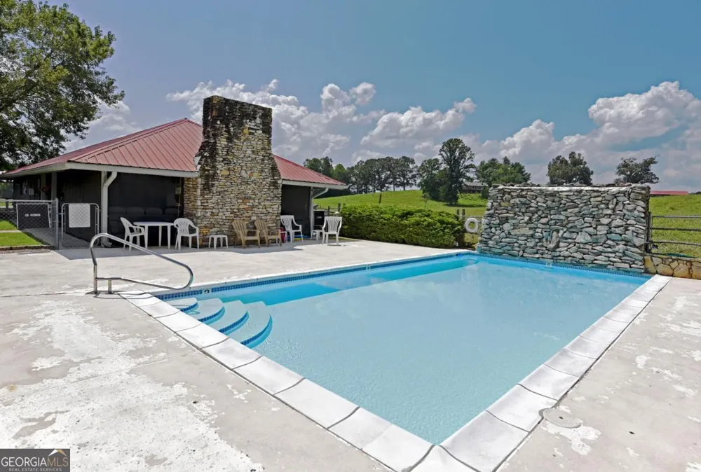 163 Moccasin LN Blairsville, GA 30512