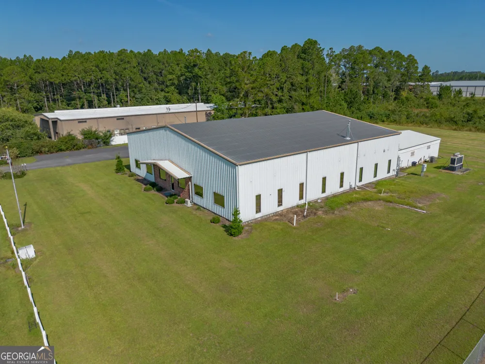 1813 W 12th ST Alma, GA 31510