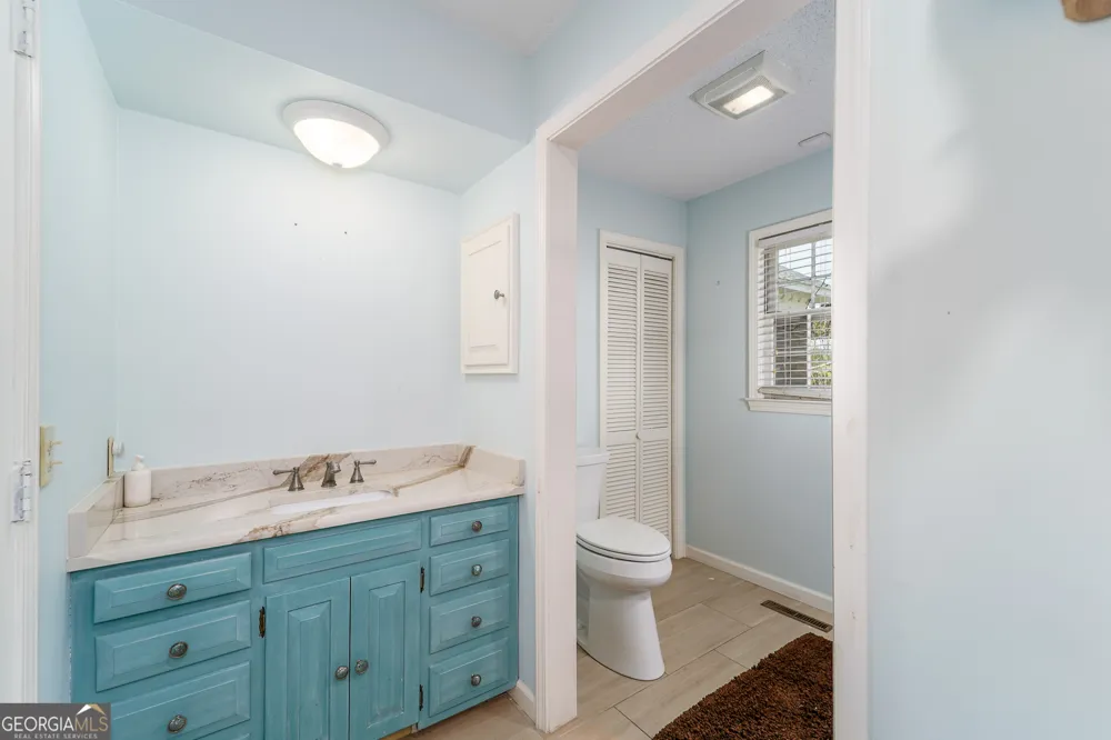 1671 Warren Carter RD Douglas, GA 31533