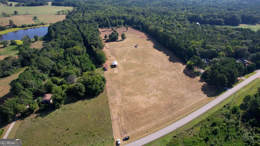 2911 A Sandy Creek RD Madison, GA 30650
