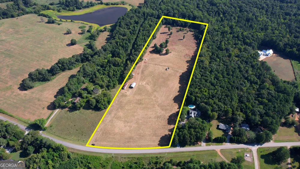 2911 A Sandy Creek RD Madison, GA 30650