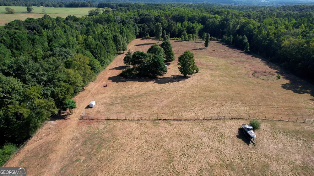 2911 A Sandy Creek RD Madison, GA 30650