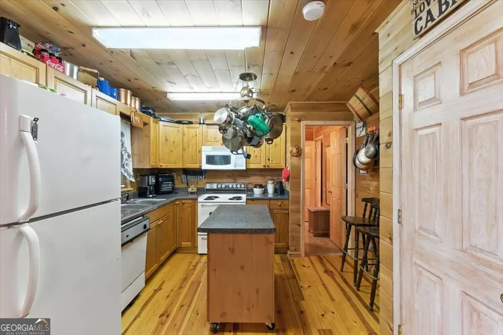 538 Galaxy WAY NE Ranger, GA 30734
