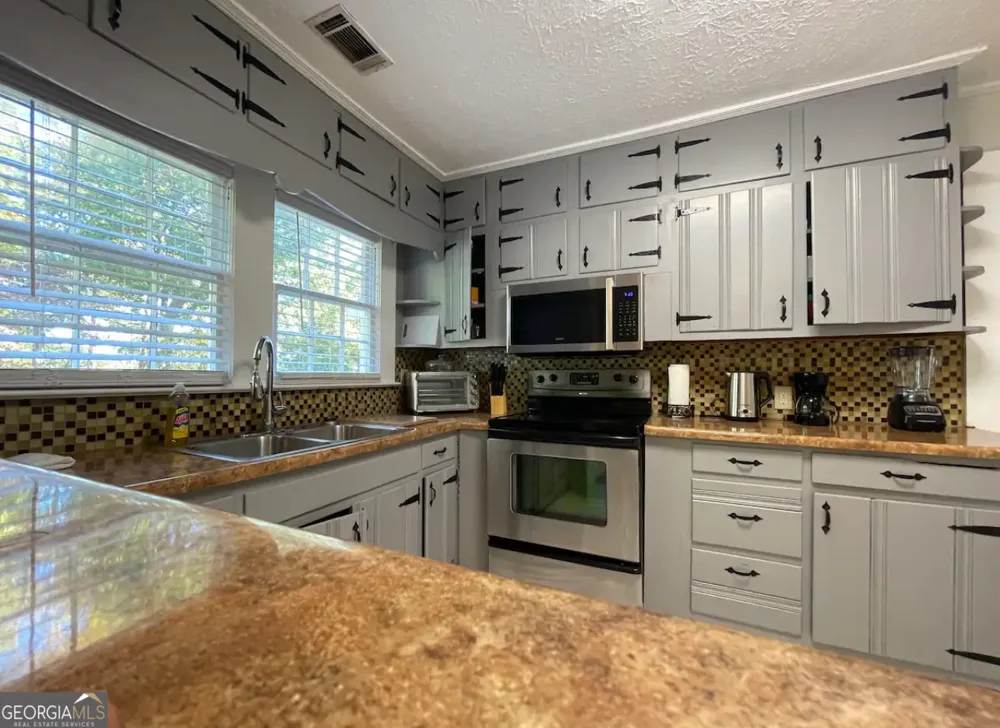 1401 Panola RD Stone Mountain, GA 30088