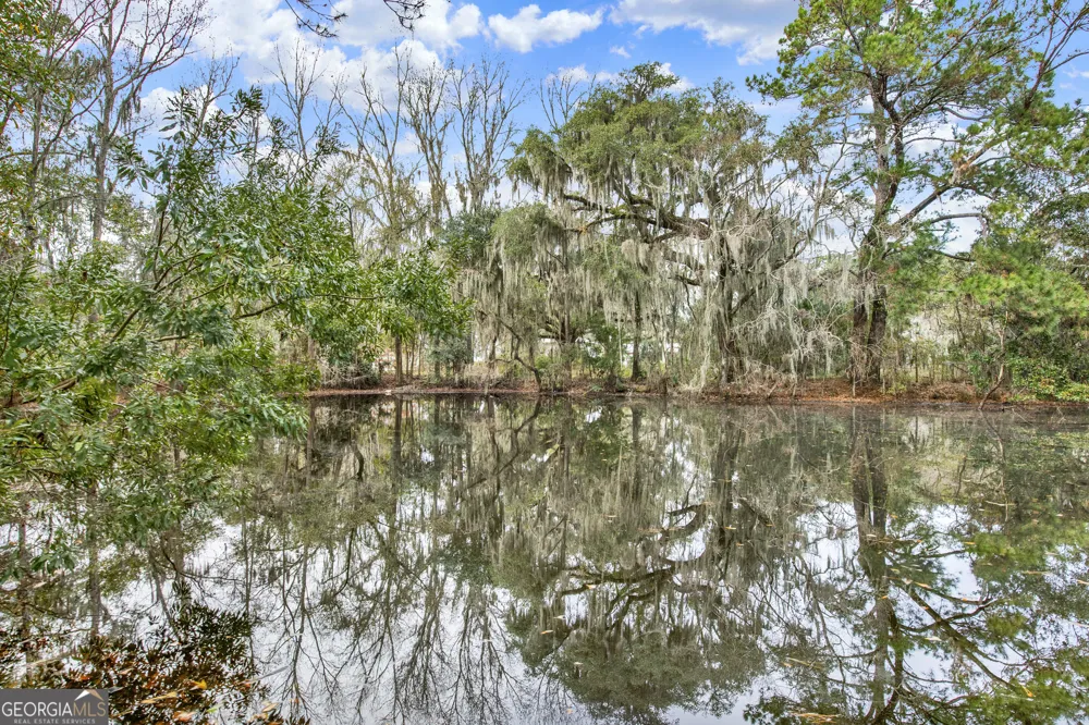 181 Burton RD Savannah, GA 31405