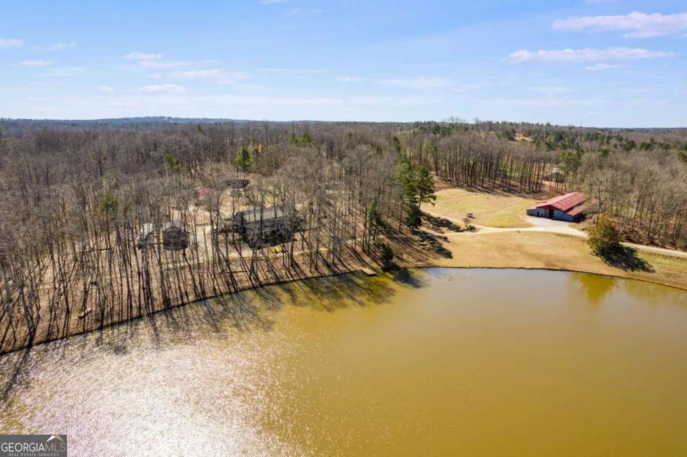 180 Sunrise LN Carrollton, GA 30116