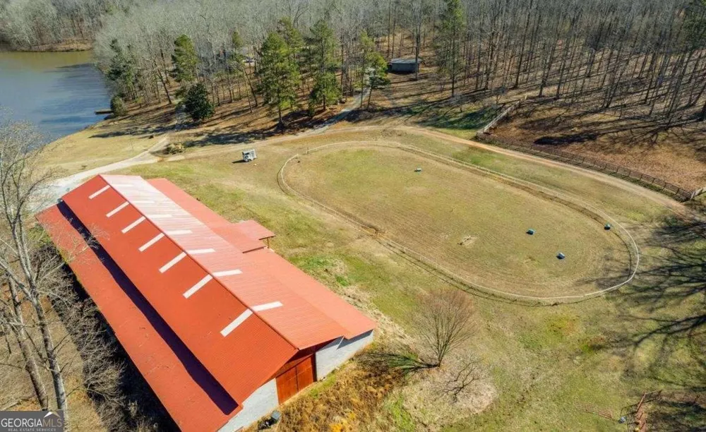 180 Sunrise LN Carrollton, GA 30116