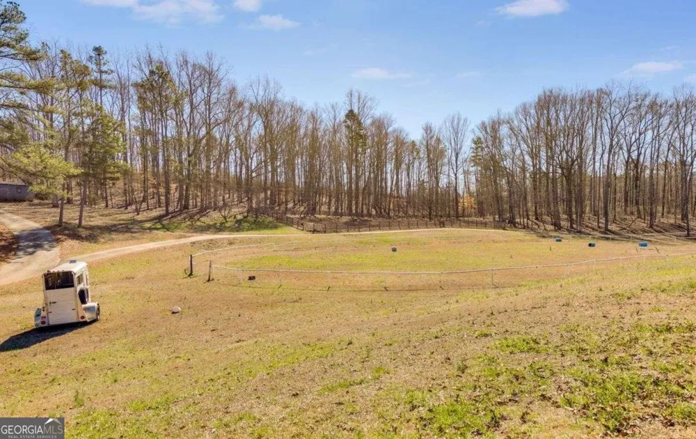 180 Sunrise LN Carrollton, GA 30116