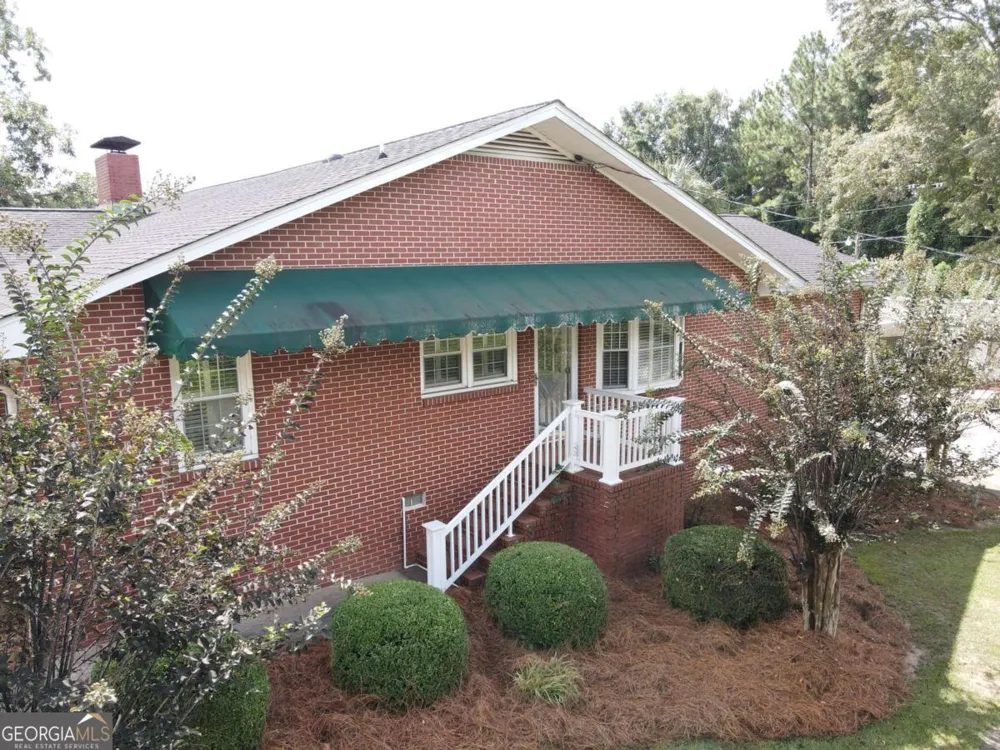240 Whittle CIR Ashburn, GA 31714