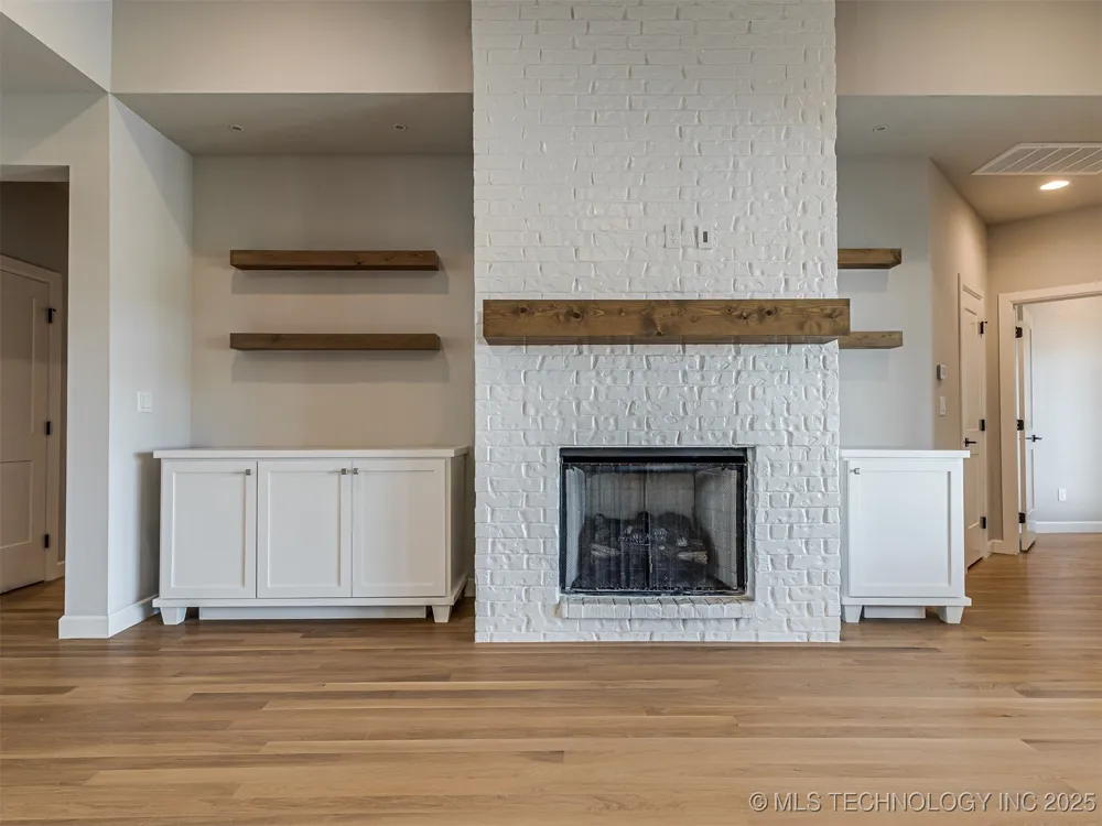 13634 S 20th Place E Bixby, OK 74008